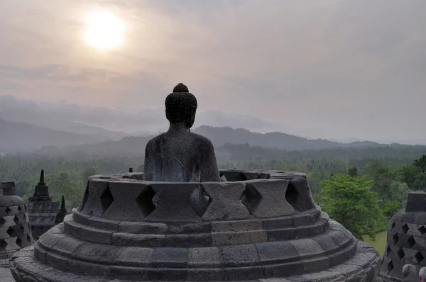 Buda en Borobudur Templo en la isla de Java — Foto de Stock