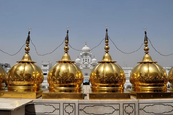 Templo de oro santo de Sikh en Amritsar, Punjab, India —  Fotos de Stock