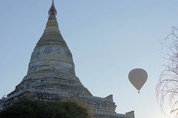 Shwesandaw Buddyjski świątyni w Bagan, Myanmar — Zdjęcie stockowe