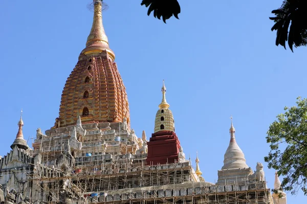 Templo Budista Ananda en Bagan, Myanmar — Foto de Stock