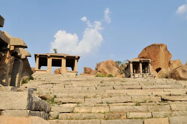 Ruinas de la antigua civilización hindú, Hampi, India — Foto de Stock