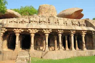 Mamallapuram, Tamil Nadu, Hindistan'da karmaşık mağara