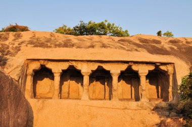 Mamallapuram, Tamil Nadu, Hindistan'da karmaşık mağara