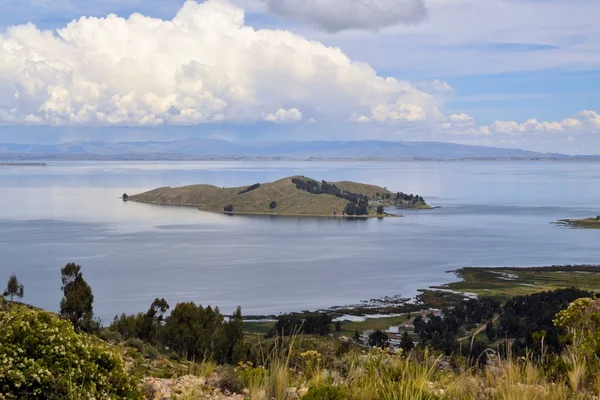 Isla de la luna Titicaca lake, Bolívia — Stock Fotó