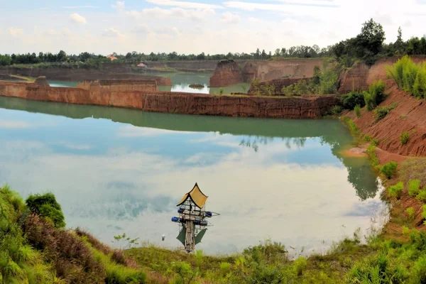 Gölet Mini Grand Canyon Chiang Mai yakınındaki taş ocağı — Stok fotoğraf