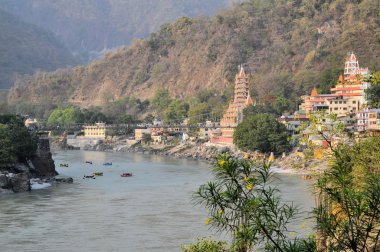 Tera Manzil titreme tapınak Rishikesh, Hindistan