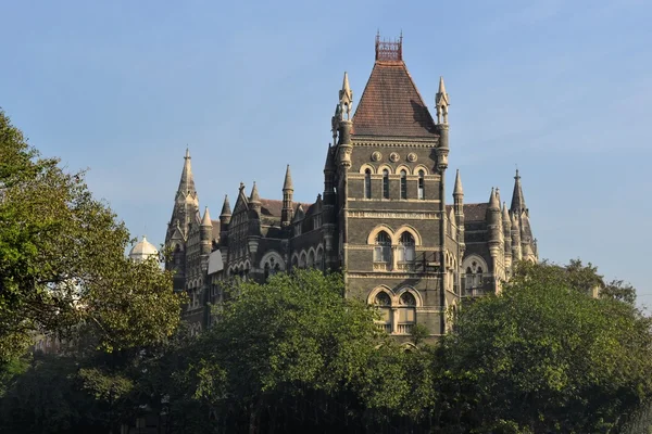 वसाहती वास्तुकला एल्फिन्स्टन महाविद्यालय, मुंबई, भारत — स्टॉक फोटो, इमेज