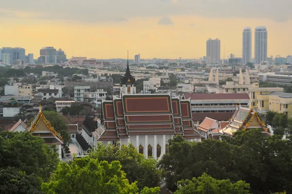 Cityscape in stedelijke Bangkok, hoofdstad van Thailand — Stockfoto