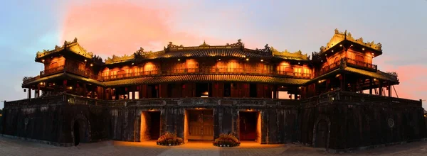 Ancient Forbidden city in Hue, Vietnam — Stock Photo, Image