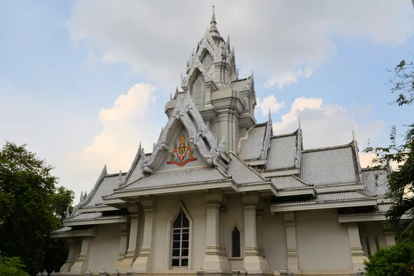 Grauer Tempel in der Nationalbibliothek, Bangkok, Thailand — Stockfoto