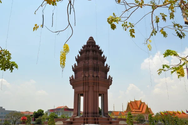 Onafhankelijkheidsplein in Phnom Penh, Cambodja — Stockfoto