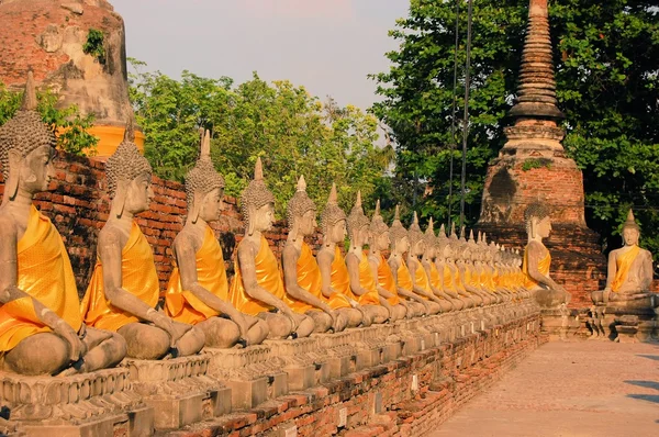 Buddha szobrok Wat Putthaisawan, Ayutthaya — Stock Fotó