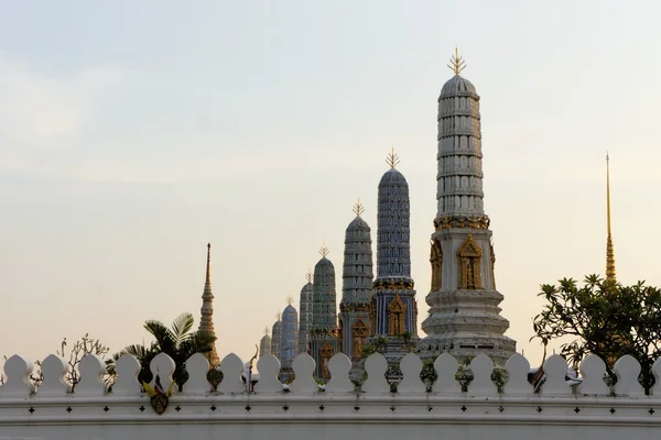 Wat Phra Kaew templo de la esmeralda Buddha en Bangkok Tailandia — Foto de Stock