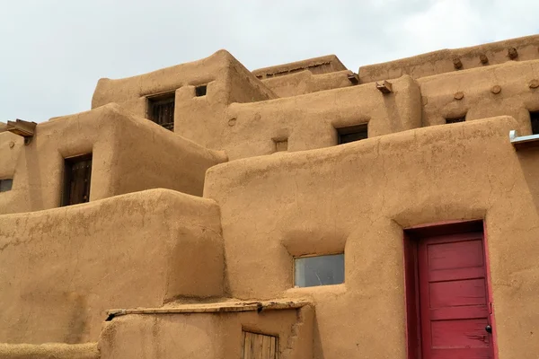 ニュー メキシコ州のタオス ・ プエブロ — ストック写真