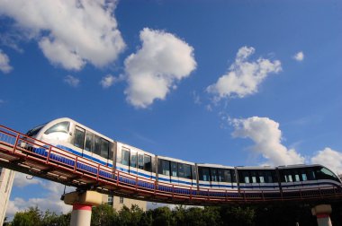Tek raylı Skytrain hızlı kitle transit, Moskova, Rusya Federasyonu