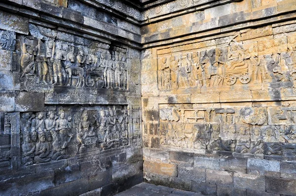 Nástěnné malby v chrámu Borobudur na ostrově Jáva — Stock fotografie