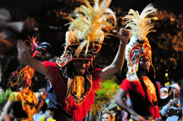 Традиционные головные уборы, праздничный парад в Джокьякарте — стоковое фото