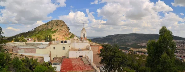 Capilla de la colina en la ciudad colonial Zacatecas, México —  Fotos de Stock