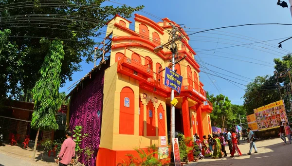 Pandal, dočasné chrám zasvěcený hinduistické bohyně Durga, Kalkata — Stock fotografie