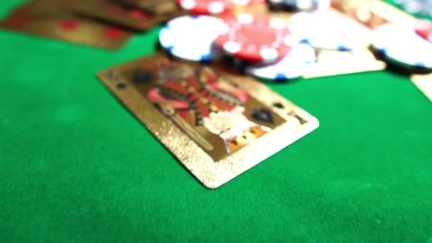 Fichas Casino Cartas Poker Mesa Verde Conceito Jogo Risco Fichas — Vídeo de Stock