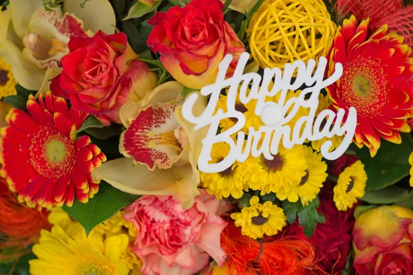 Flower bouquet with text Happy Birthday — Stock Photo, Image