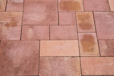 Kırmızı tuğla kaldırım taşları