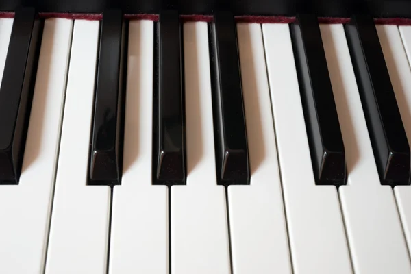 Κοντινό πλάνο κλειδιά σε ένα πιάνο — Φωτογραφία Αρχείου