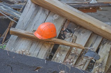 Emanet kask ile kayıp yer