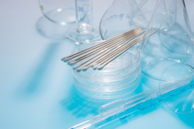 Mavi tablo Labaratuar donanımları