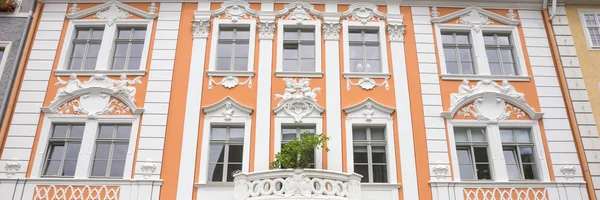 Zabytkowy dom mieszkalny w Goerlitz, Niemcy — Zdjęcie stockowe