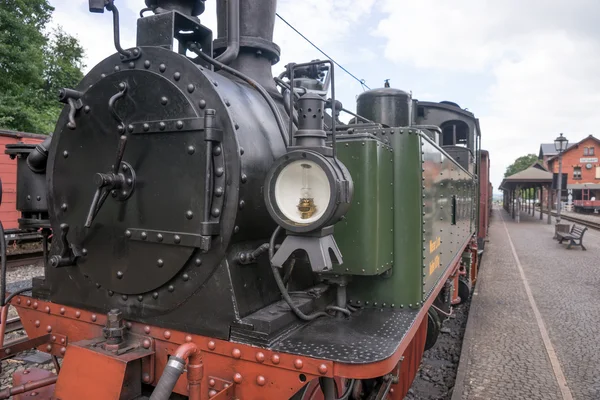 Tren ferroviario a vapor histórico — Foto de Stock