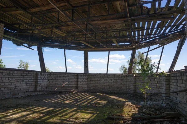 Round windows in an abandoned complex