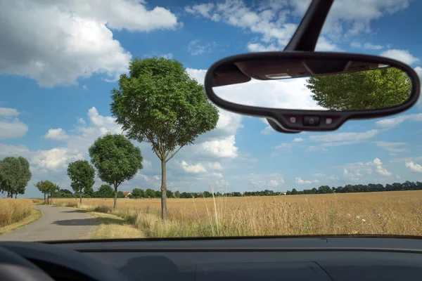 Specchio retrovisore all'interno dell'auto — Foto Stock