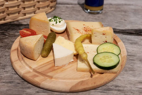 Different Types Cheese Wooden Plate — Stock Photo, Image