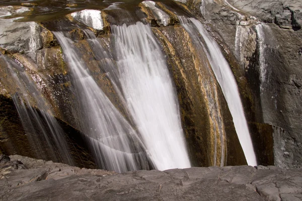 Die trois roches wasserfall — Stockfoto