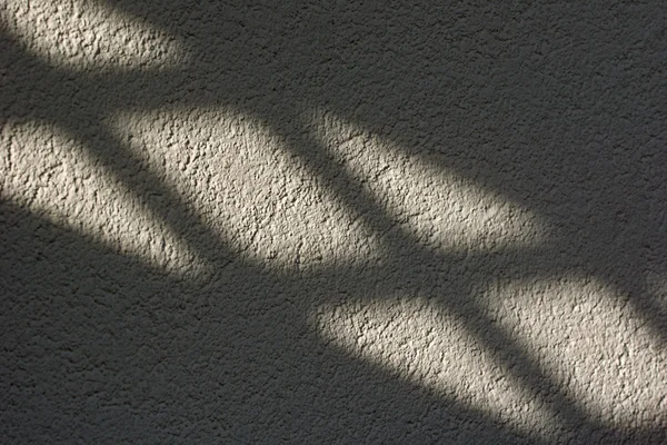 Luz y sombra en la pared — Foto de Stock