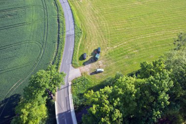 Alanları ve yollar yukarıdan