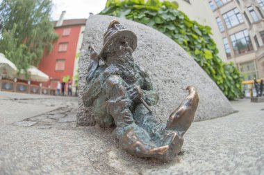 GNOME heykel Wroclaw