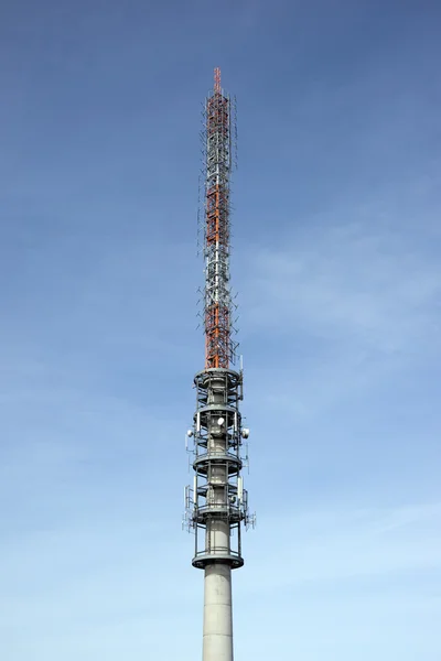 Tour d'antenne de télécommunication — Photo