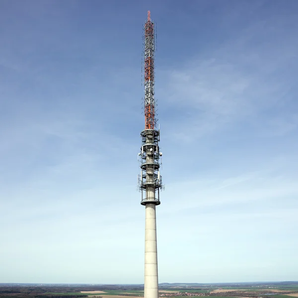 Telekommunikationsantennenmast — Stockfoto