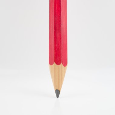 Büyük kırmızı kalem izole