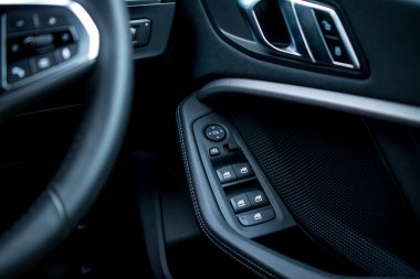 Modern bir arabada bazı detaylar.