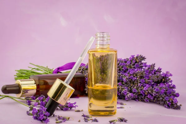 Lavendel Ört Och Eterisk Aromaterapi Olja — Stockfoto