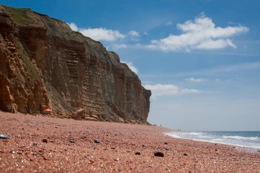 Hive Sahili, Bridport, Dorset, uçurumların manzarası.