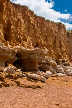Hive Sahili, Bridport, Dorset, uçurumların manzarası.