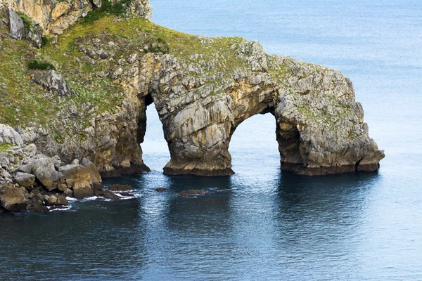 Occhi di Gaztelugatxe. Bermeo. Vizcaya. Spagna . — Foto Stock