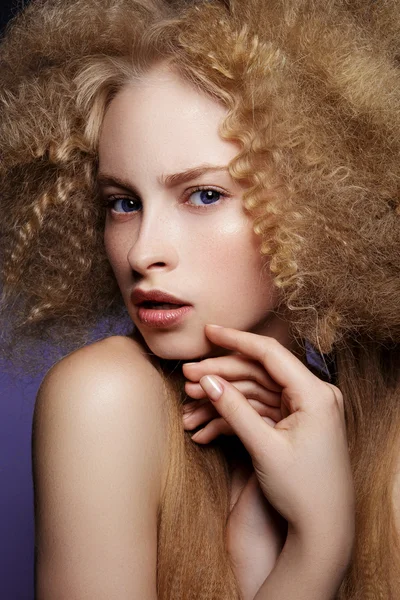 Beauty Portrait. Curly Hair — Stock Photo, Image