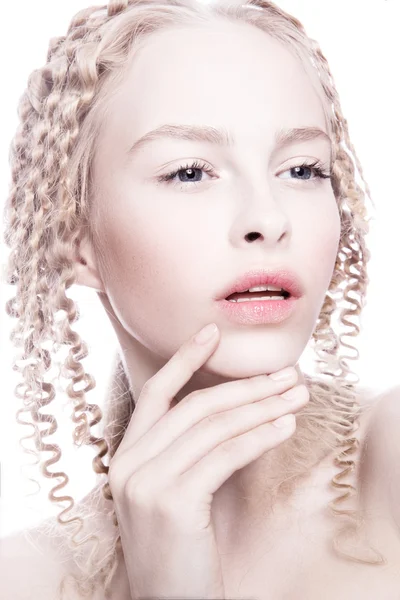Портрет таинственной альбиносы — стоковое фото
