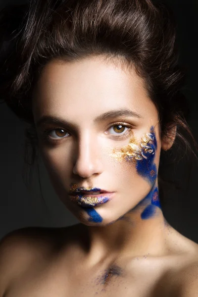 Beautiful fashion woman color  face art — Stock Photo, Image