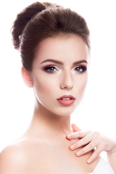 Menina modelo de moda de beleza com maquiagem brilhante — Fotografia de Stock